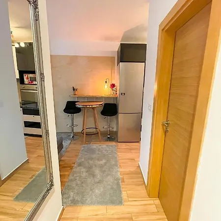 Colorway Dino Belgrado